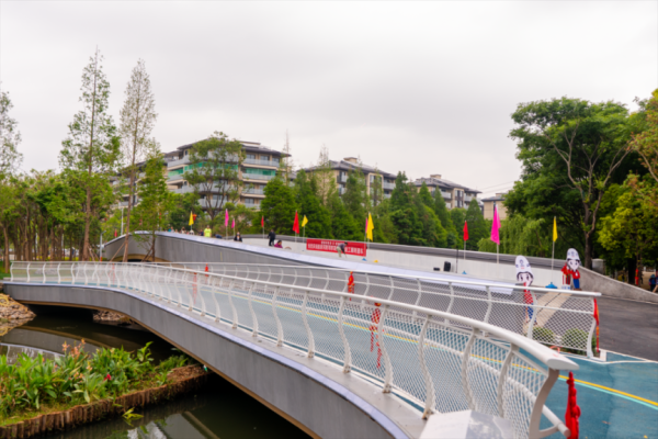 广源优配 船房河跨河桥通车！滇池绿道（草海段）全线贯通